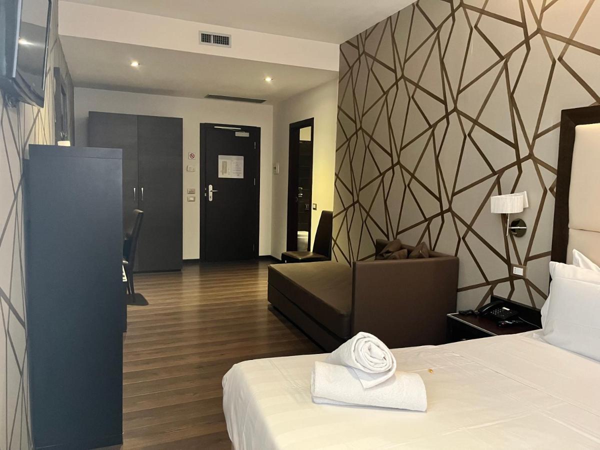 Catone District Hotel Рим Екстер'єр фото